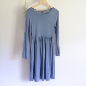 casual knee length dress with pockets